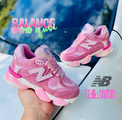 NEW BALANCE 9060 - INFANTIL